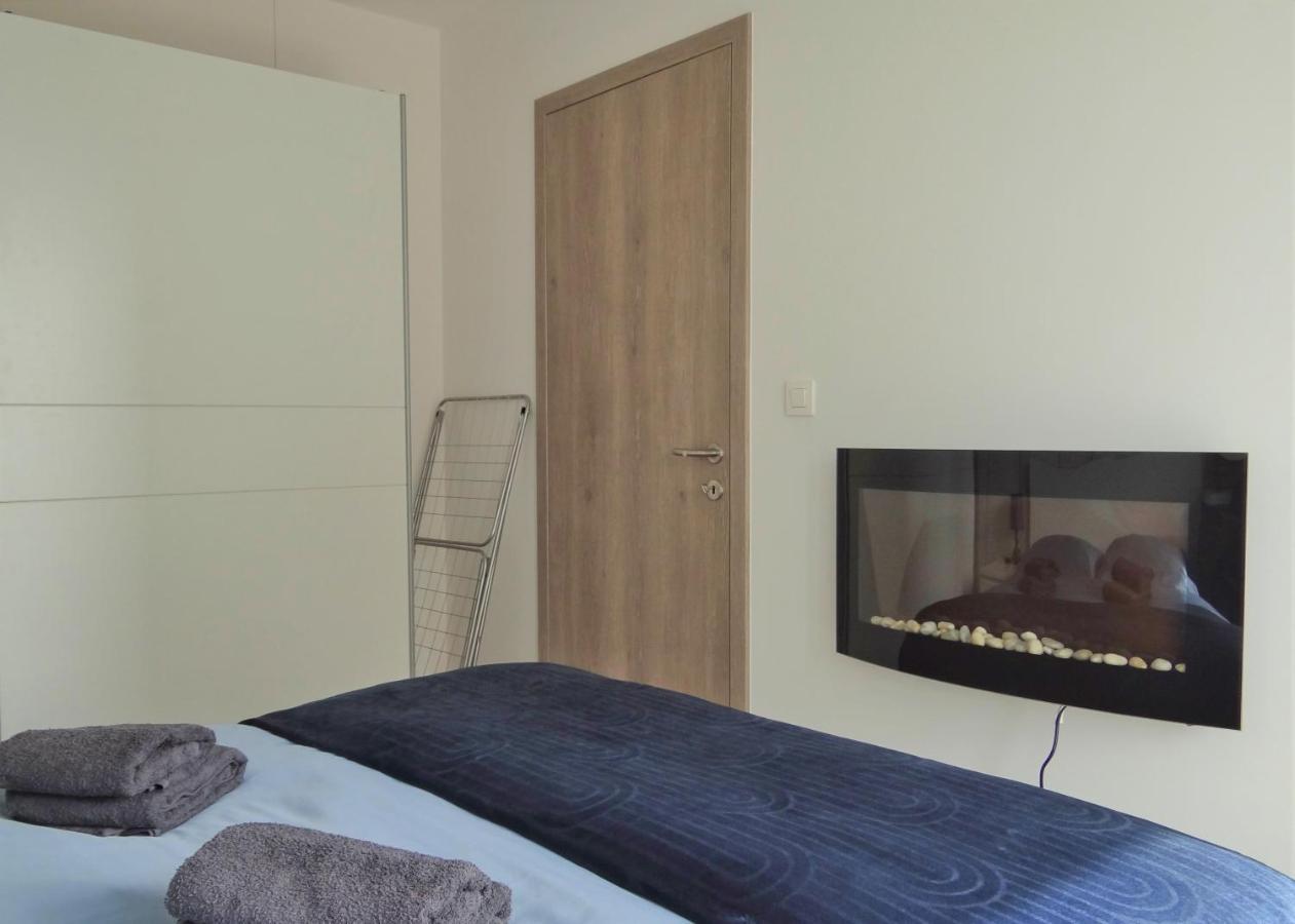 Top Urban Apartment - Free Parking, Green Energy, Modern Style 브라티슬라바 외부 사진